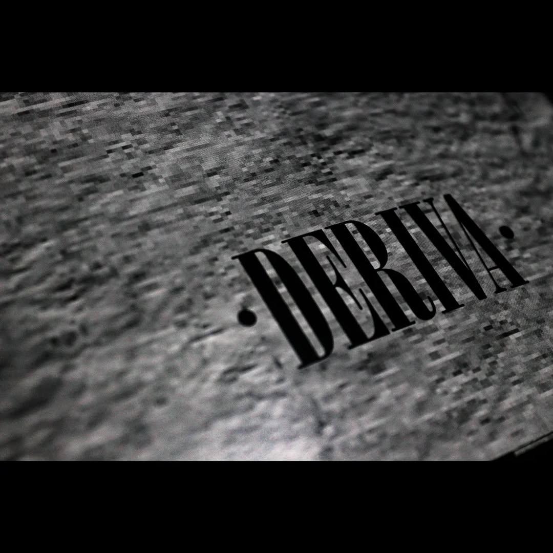 Deriva – Libro Fotografico in Edizione Limitata